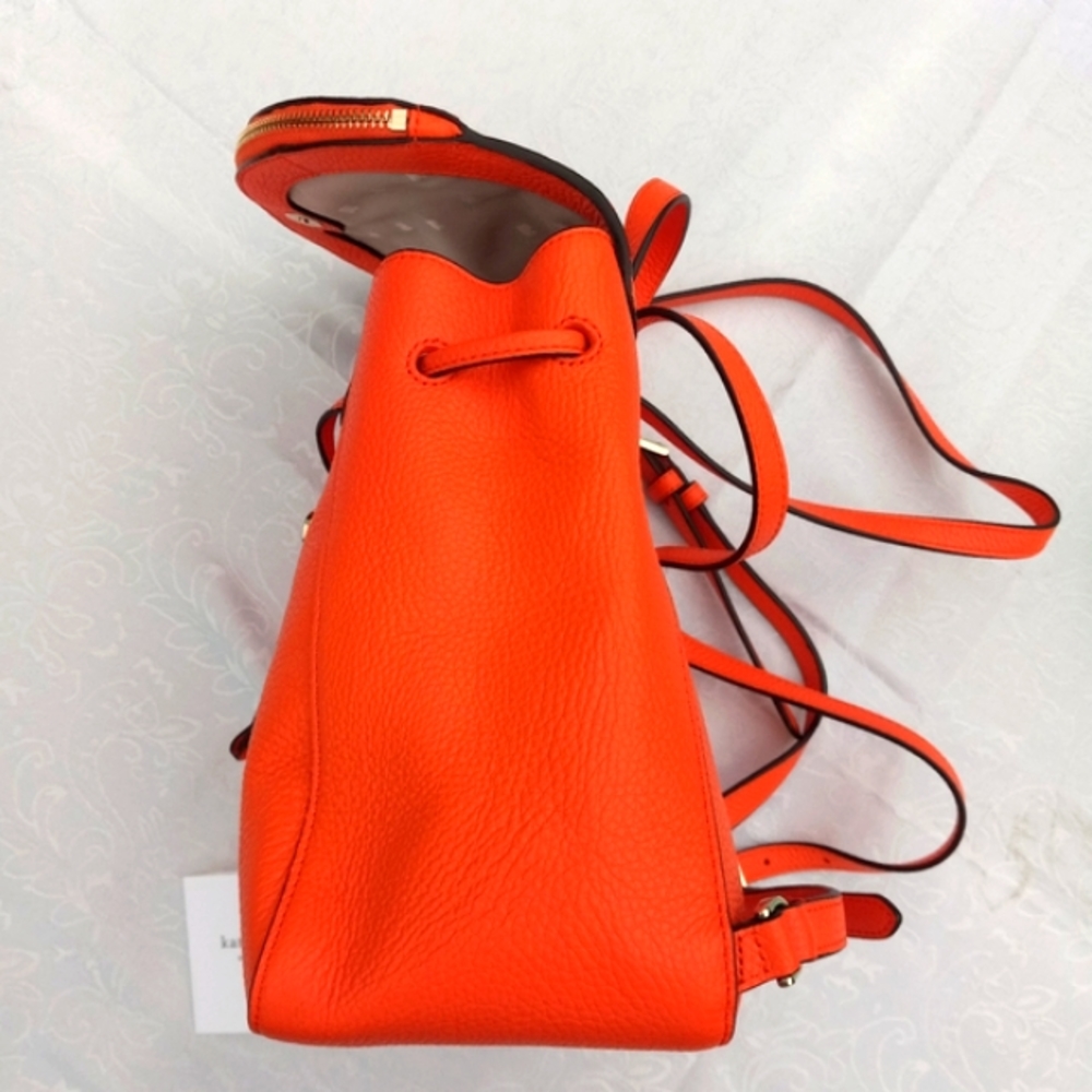 NWOT Kate Spade Leila Medium Flap Backpack 🍊 Coral Buds w/Adjustable Strap - Picture 8 of 16